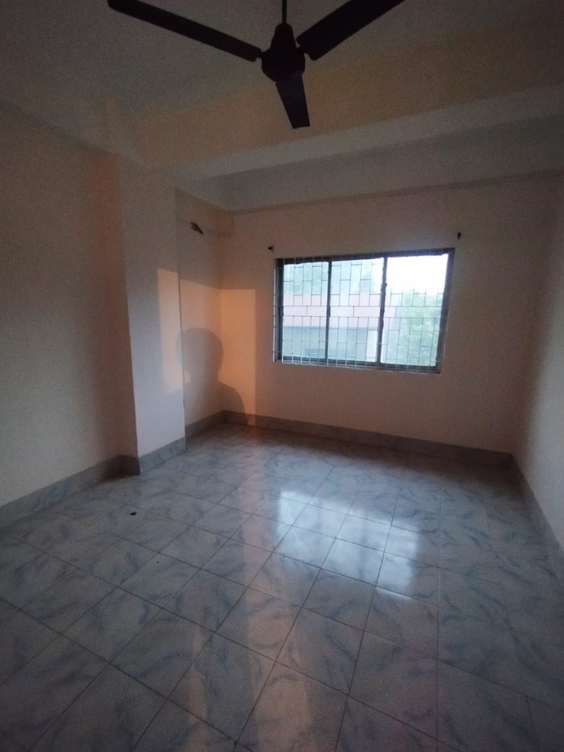Unfurnished 3bhk in Lakshmi Mandir Path, Rukmini Gaon, Guwahati, Assam, India for Rent